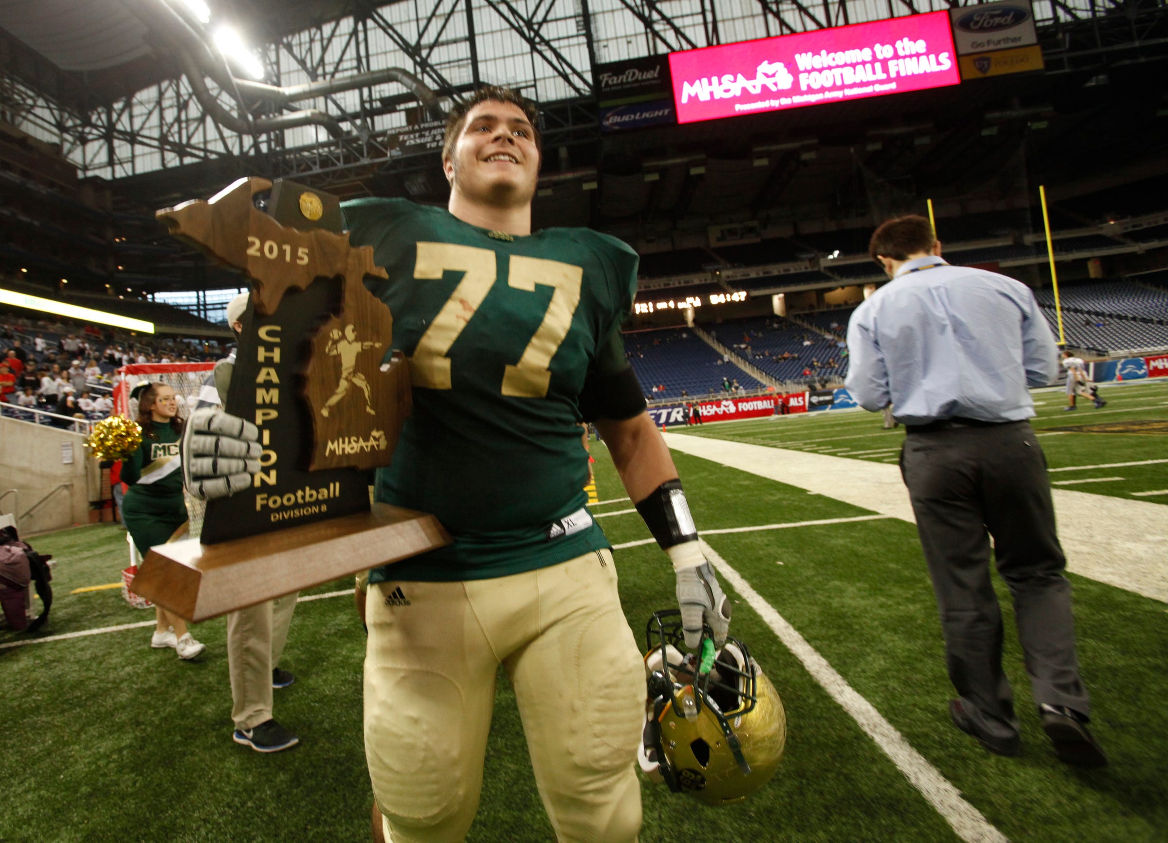 Div. 8: Muskegon Catholic Central gets